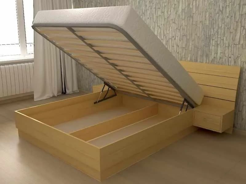 Assembling a mattress frame