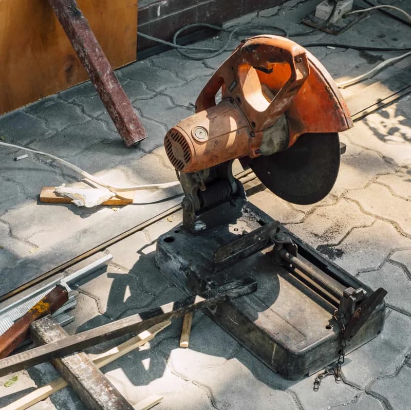 Kanäle in Beton herstellen